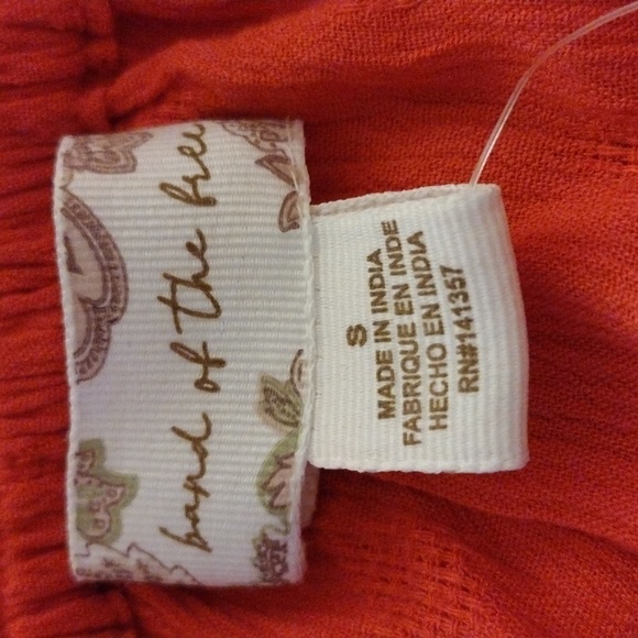 Band Of Gypsies Smocked Hot Coral Square Neck Puffy Sleeve Top Size Small - Picture 8 of 11